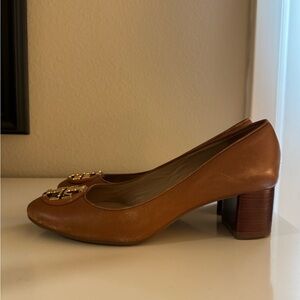 Camel Tory Burch Chunky Heels- size 8. So comfortable!
